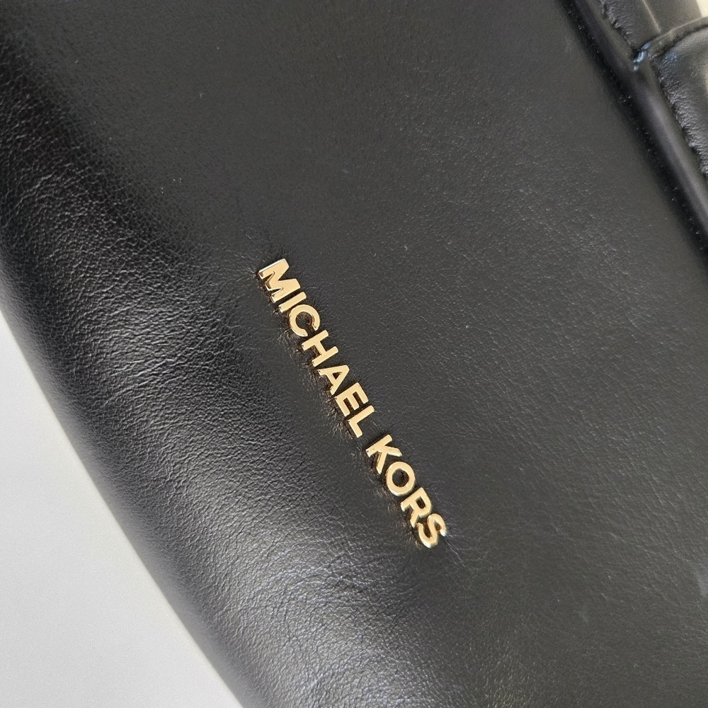 Michael Kors Padlock Chain Crossbody Black Leather Gold Purse Bag - Picture 5 of 9